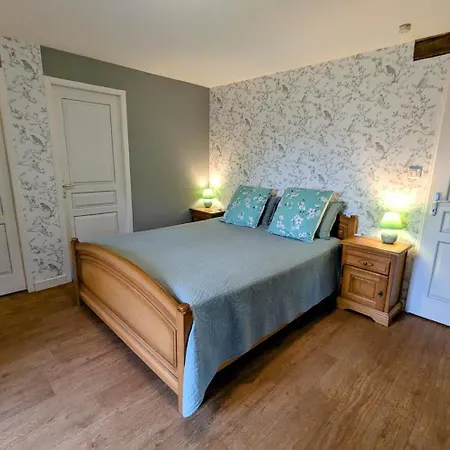 Perce-neige, Les Accacias